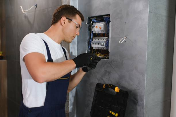 Best Affordable Emergency Electrician  in Highland Springs, VA